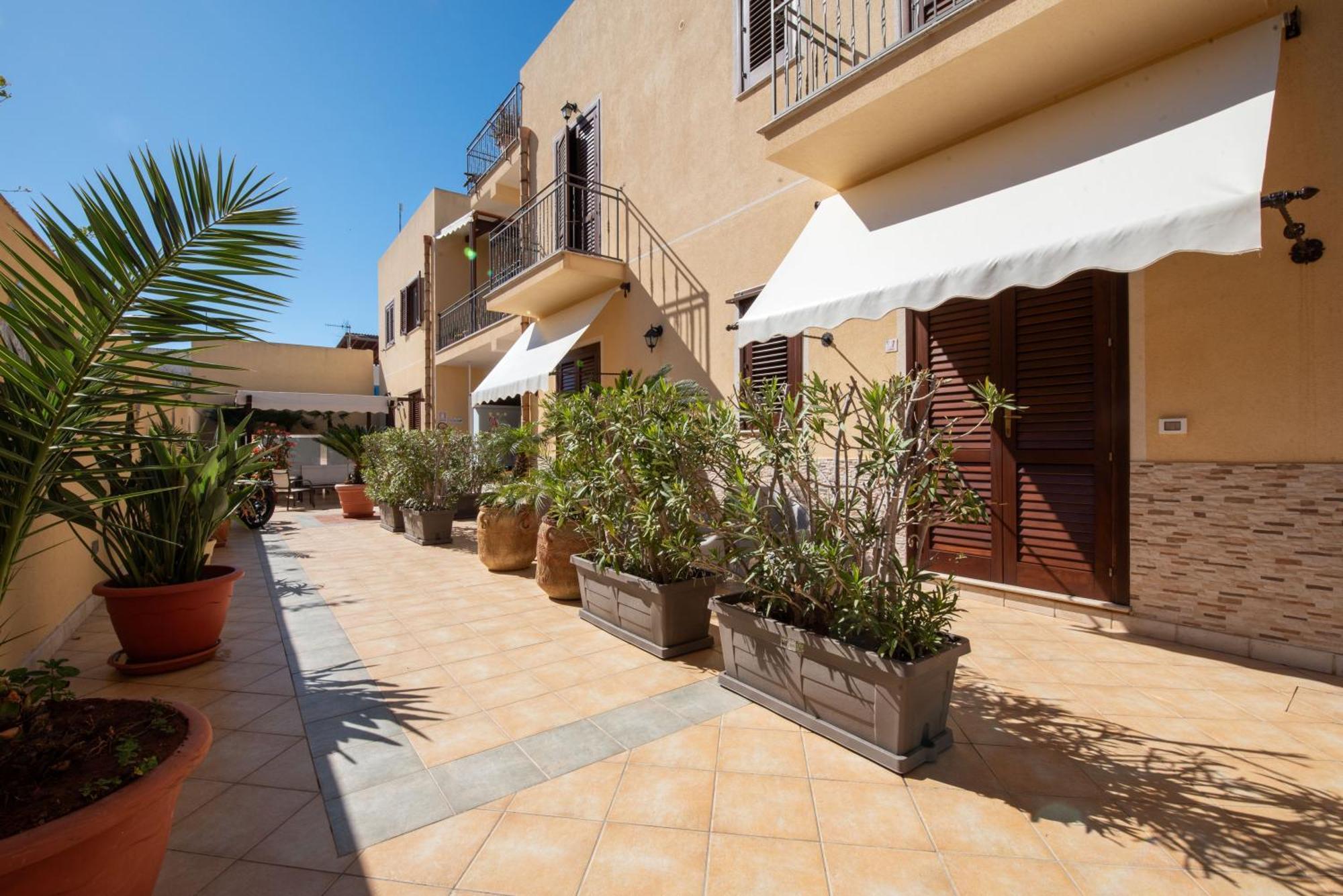 Room & Breakfast Aloe San Vito Lo Capo Eksteriør billede